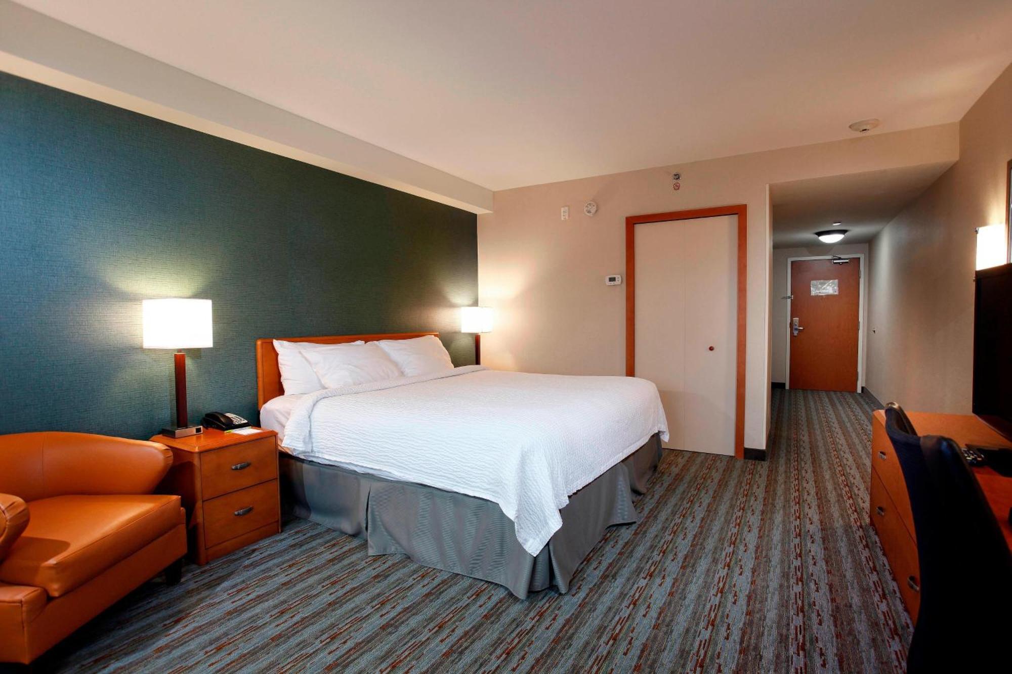 Marriott Fairfield Hotel 3*